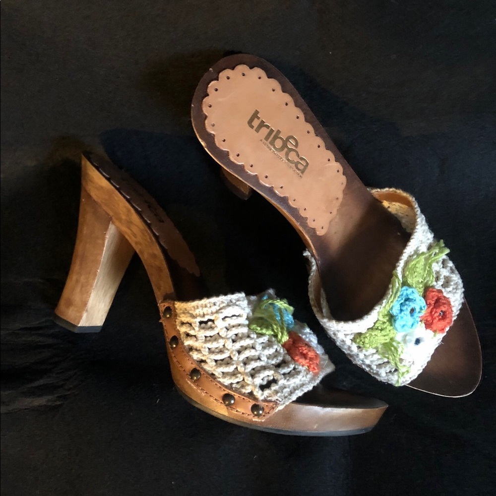 Tribeca by Kenneth Cole Crochet with flowers